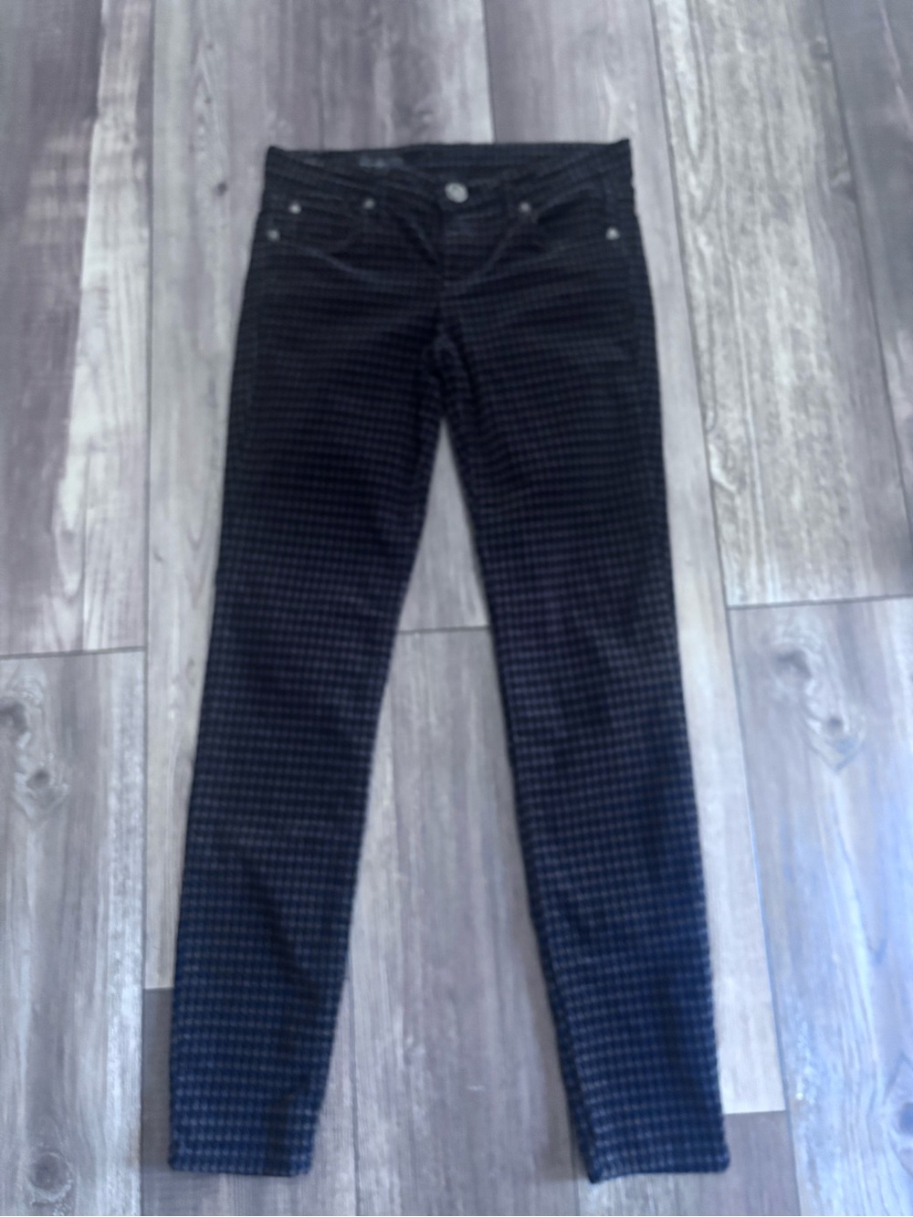 Women’s Kut From the Kloth Mia Black Houndstooth Skinny pants. Size 0